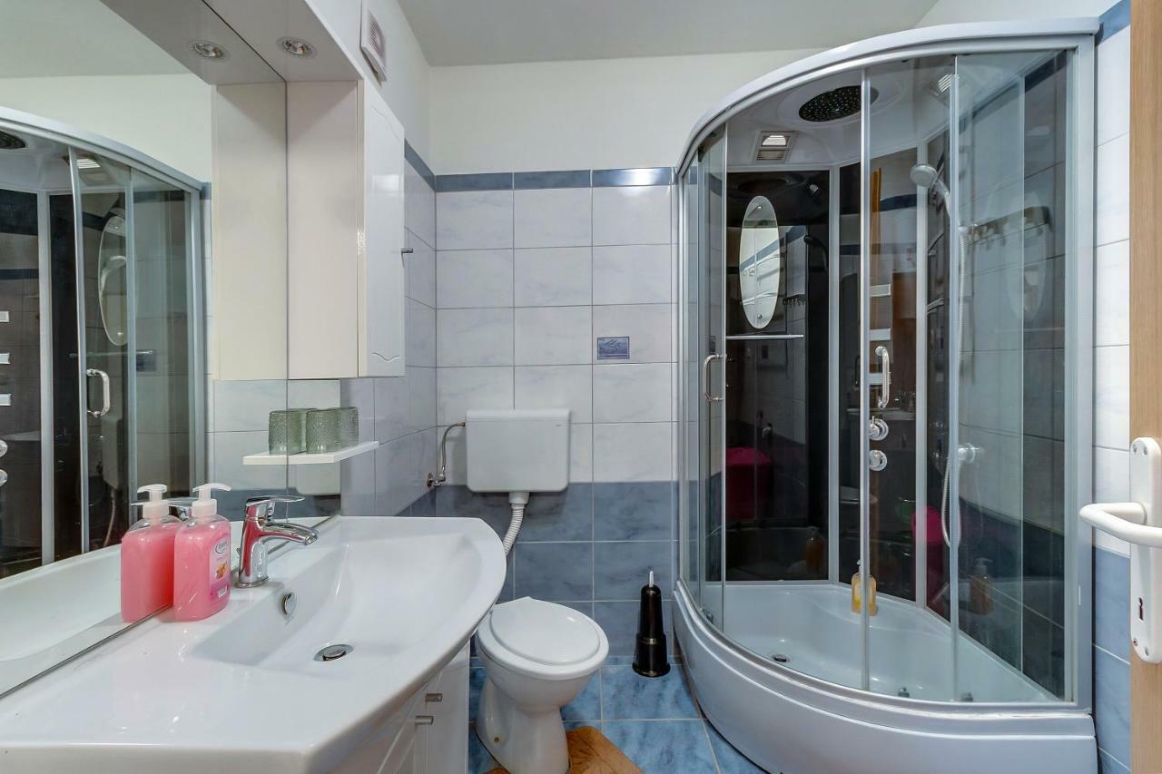 Apartment Matija Čunski Eksteriør bilde