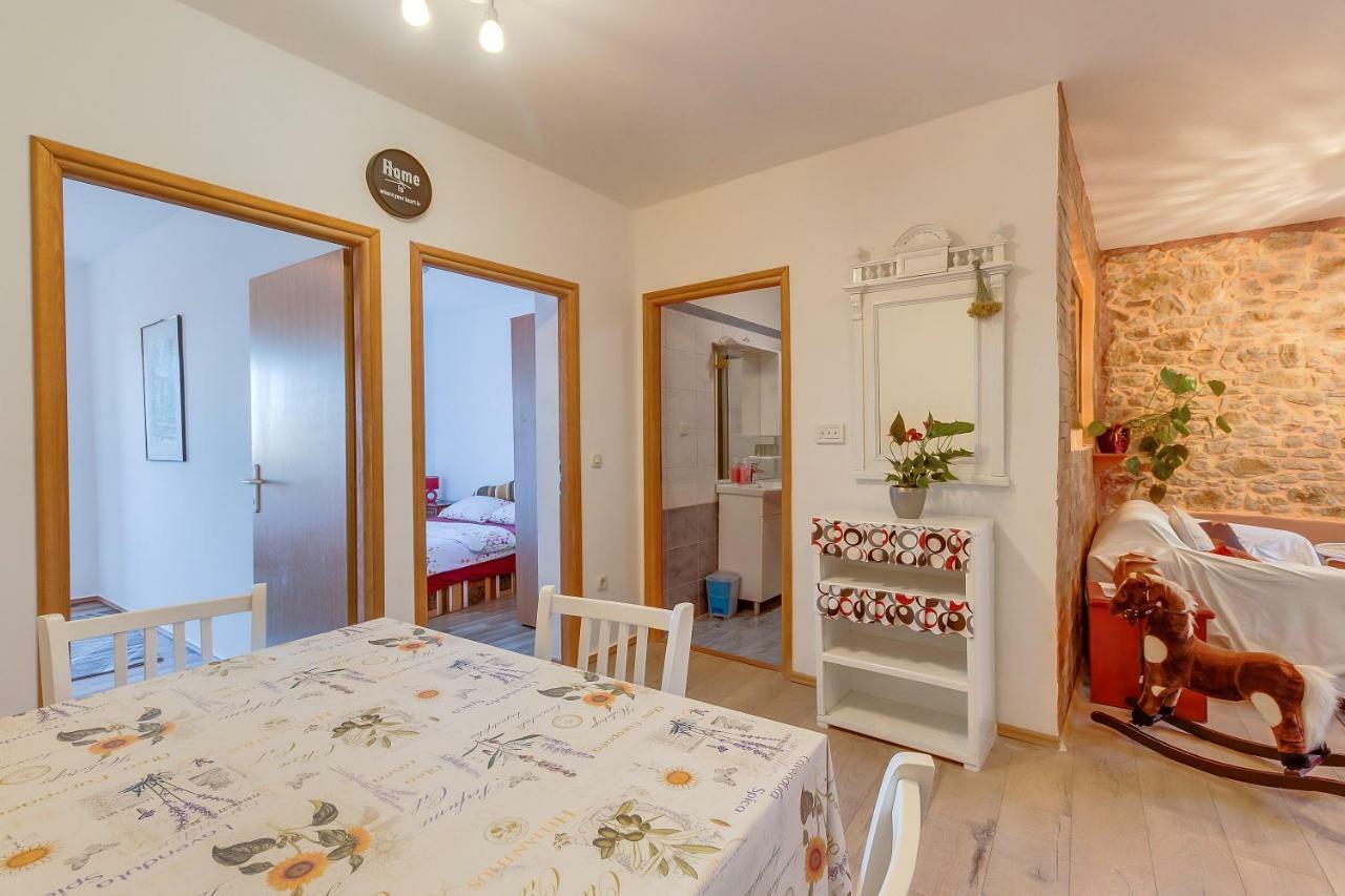 Apartment Matija Čunski Eksteriør bilde