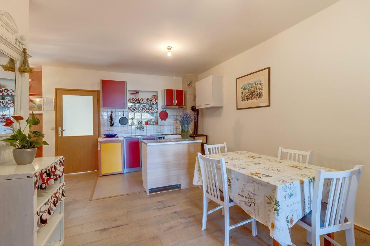 Apartment Matija Čunski Eksteriør bilde