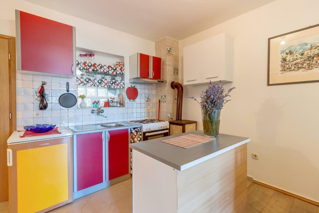 Apartment Matija Čunski Eksteriør bilde